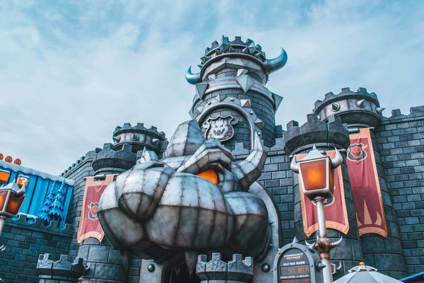 En quoi les évolutions de « World of Warcraft » reflètent-elles les changements dans l'industrie des MMO ?