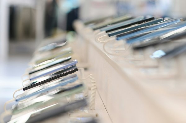 Smartphones black friday : dénichez les meilleures offres pour 2024 !