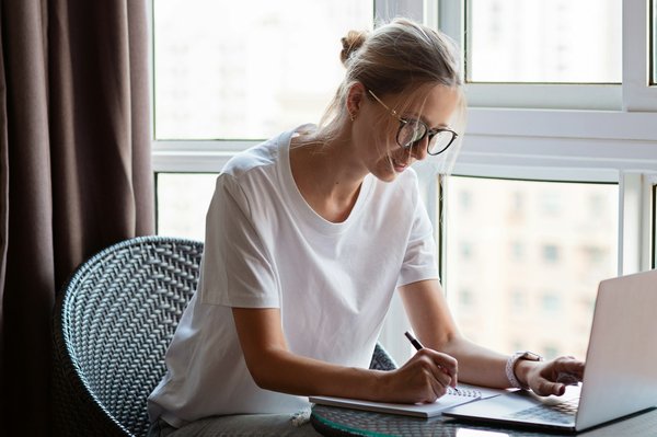 Boostez votre présence en ligne avec agence dilo à strasbourg